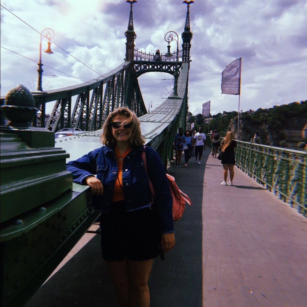 Meet your Posher, Carly